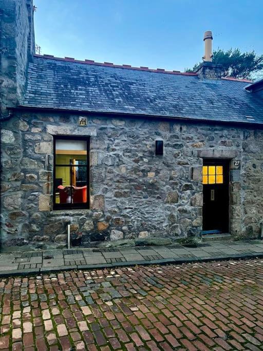 Historic Cottage In The Heart Of Old Aberdeen. Kültér fotó